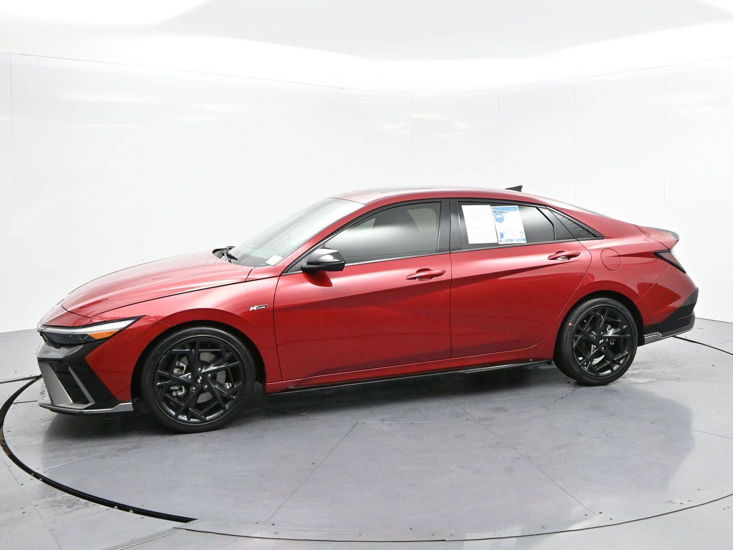Used 2025 Hyundai Elantra N Line FWD image 3