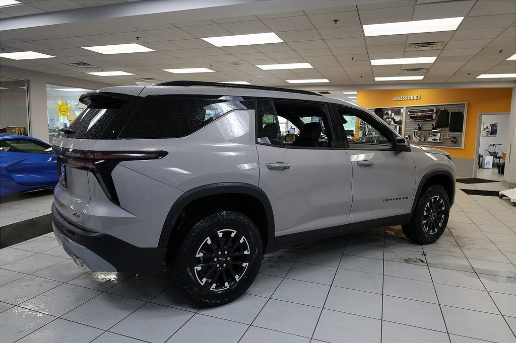 New 2026 Chevrolet Traverse Z71 w/ Driver Confidence Package image 6