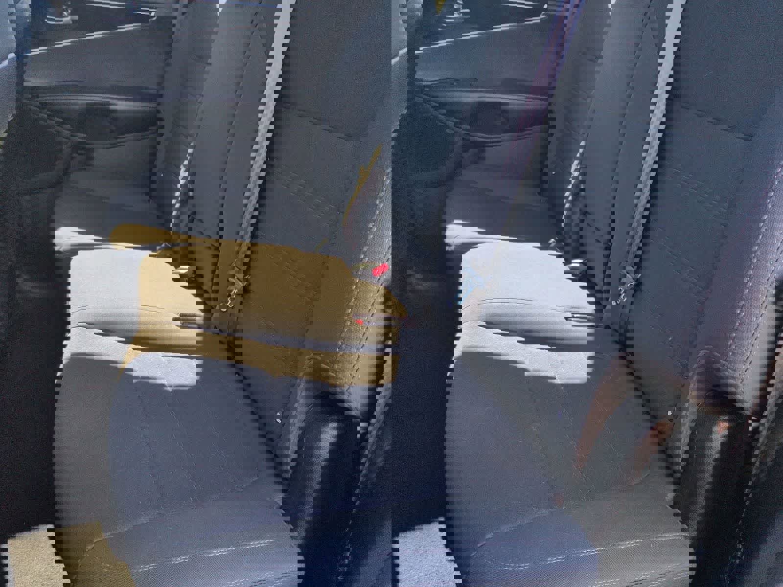 Used 2020 Kia Sorento S image 18