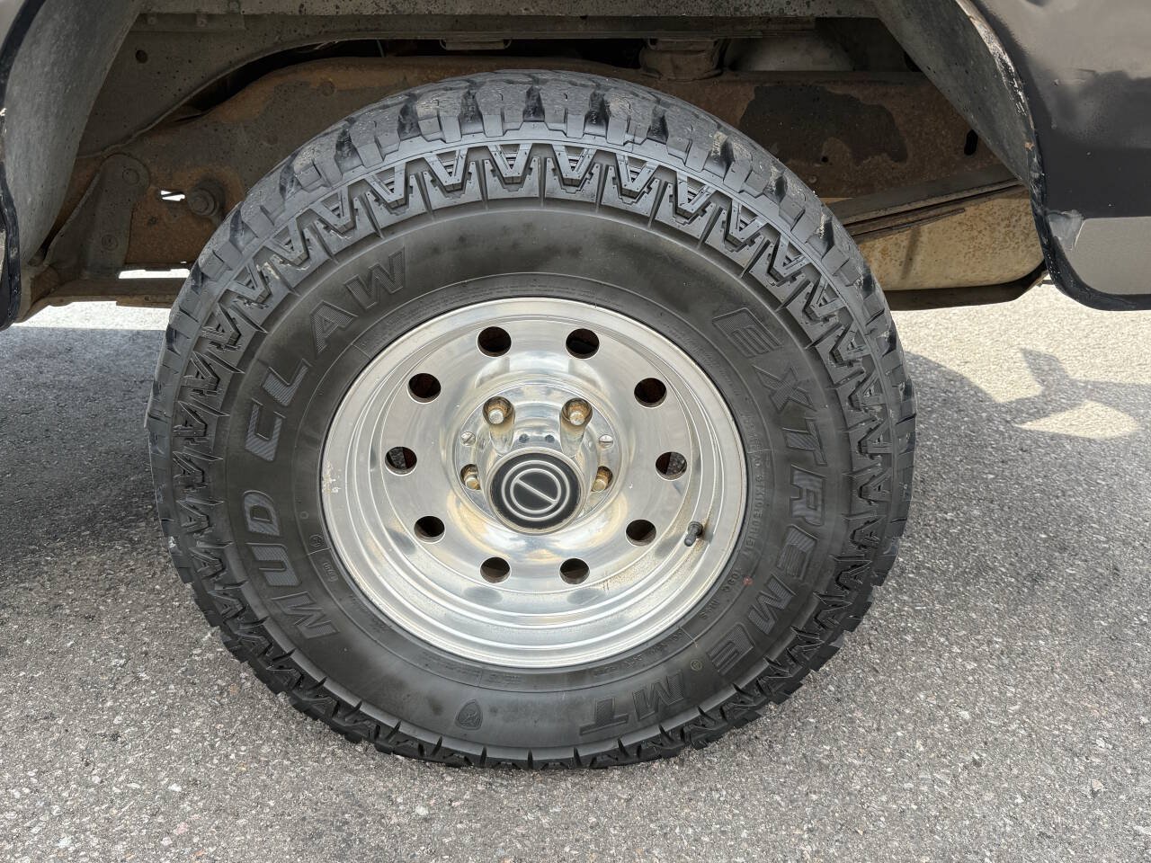 Used 1990 Ford Bronco AWD/4WD image 12