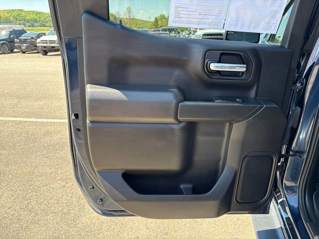 Used 2022 Chevrolet Silverado 1500 Custom Trail Boss w/ Safety Confidence Package AWD/4WD image 17