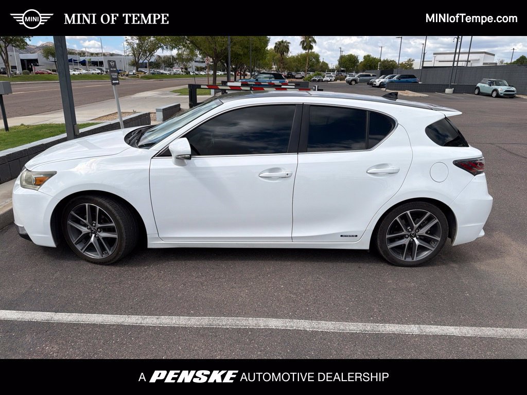 Used 2017 Lexus CT 200h w/ Navigation System Package