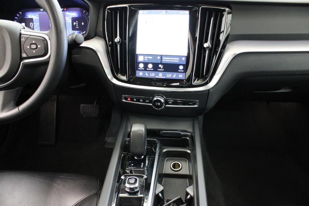 Certified 2024 Volvo S60 B5 Core FWD image 24