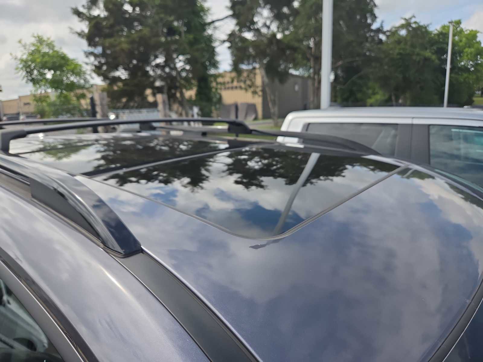 Used 2023 Honda Pilot Elite image 3
