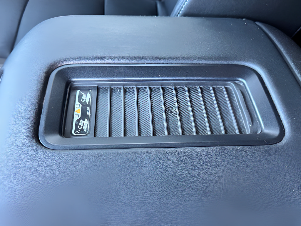 Used 2019 Chevrolet Tahoe Premier AWD/4WD image 22