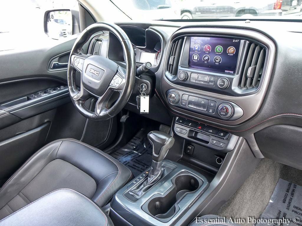 Used 2015 GMC Canyon SLE w/ All-Terrain Package AWD/4WD image 24
