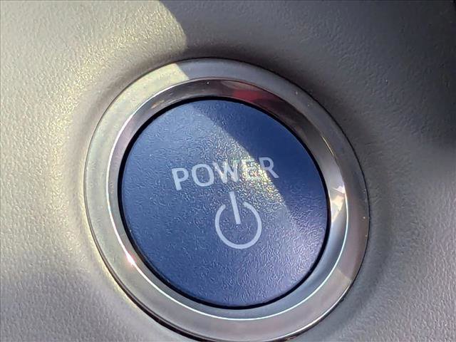 Used 2021 Toyota Highlander Platinum AWD/4WD image 14