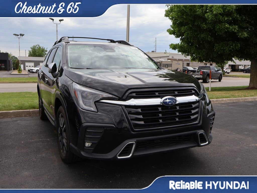 Used 2023 Subaru Ascent Touring AWD/4WD image 4