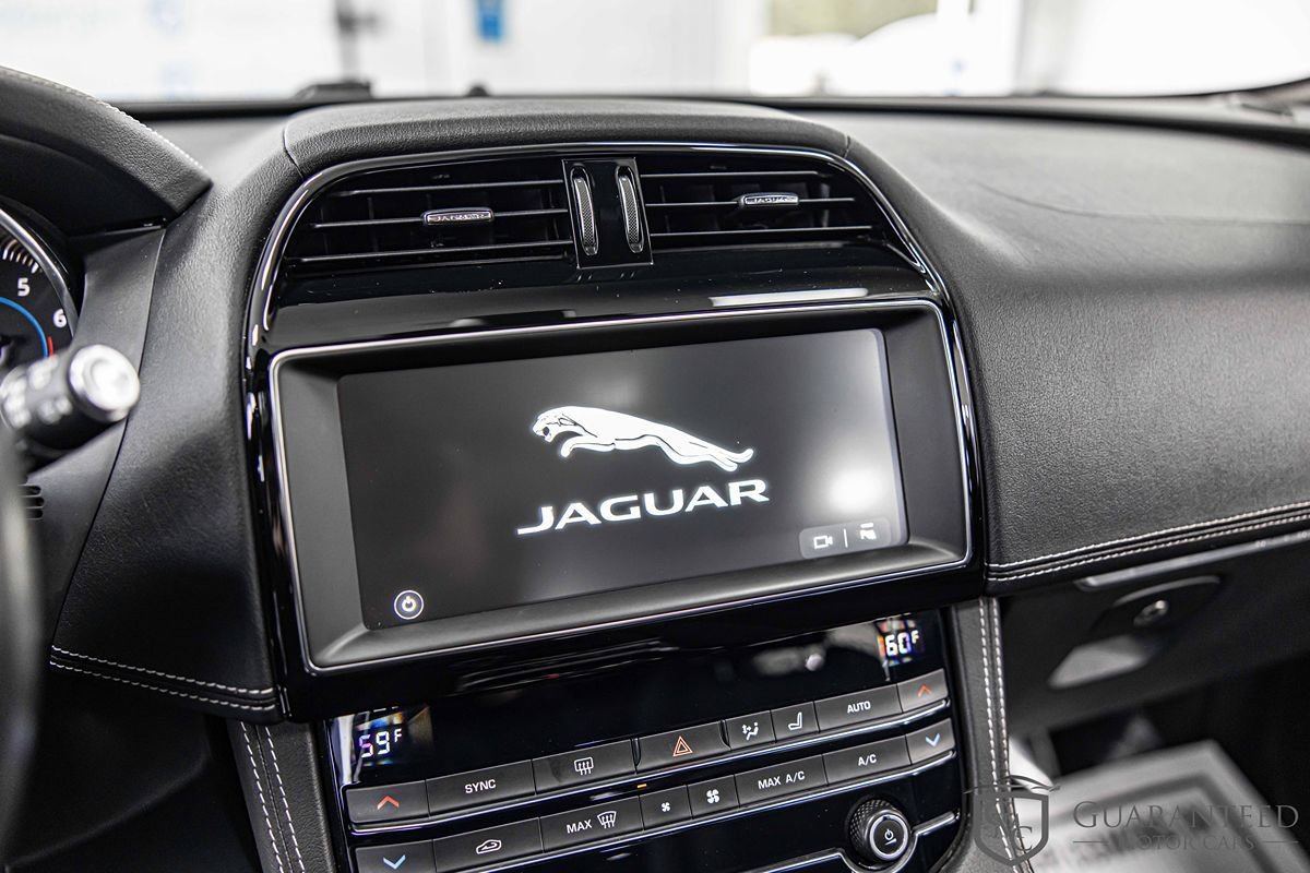 Used 2020 Jaguar F-PACE S AWD/4WD image 27