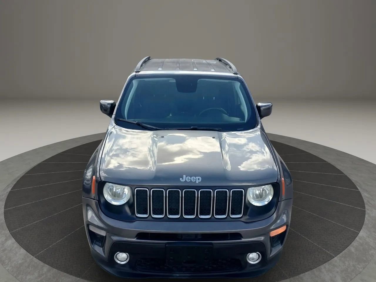 Used 2019 Jeep Renegade Latitude image 16