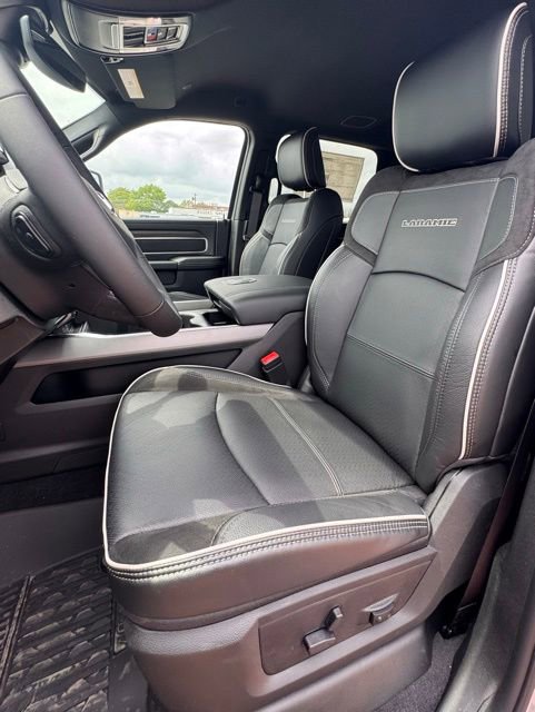 New 2026 RAM 3500 Laramie AWD/4WD image 11