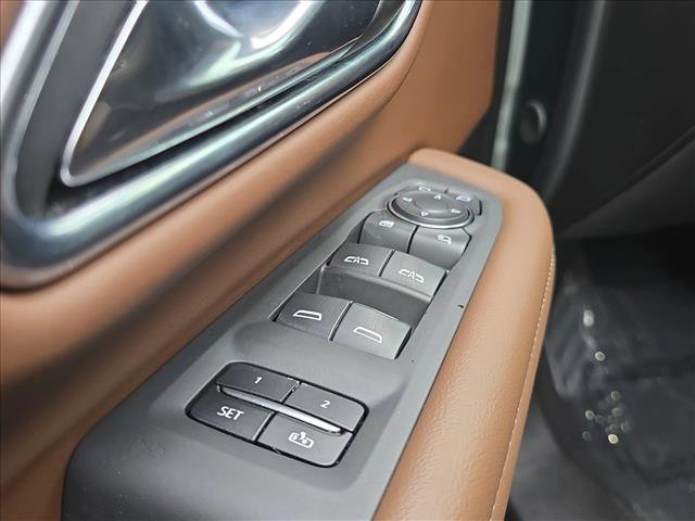 Used 2023 Chevrolet Tahoe High Country AWD/4WD image 8