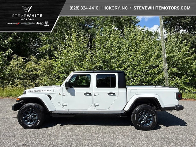 New 2026 Jeep Gladiator Sport