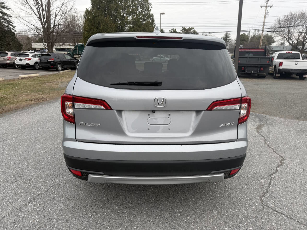 Used 2021 Honda Pilot EX image 4