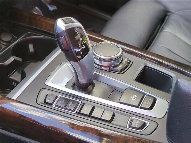 Used 2016 BMW X5 xDrive40e image 12