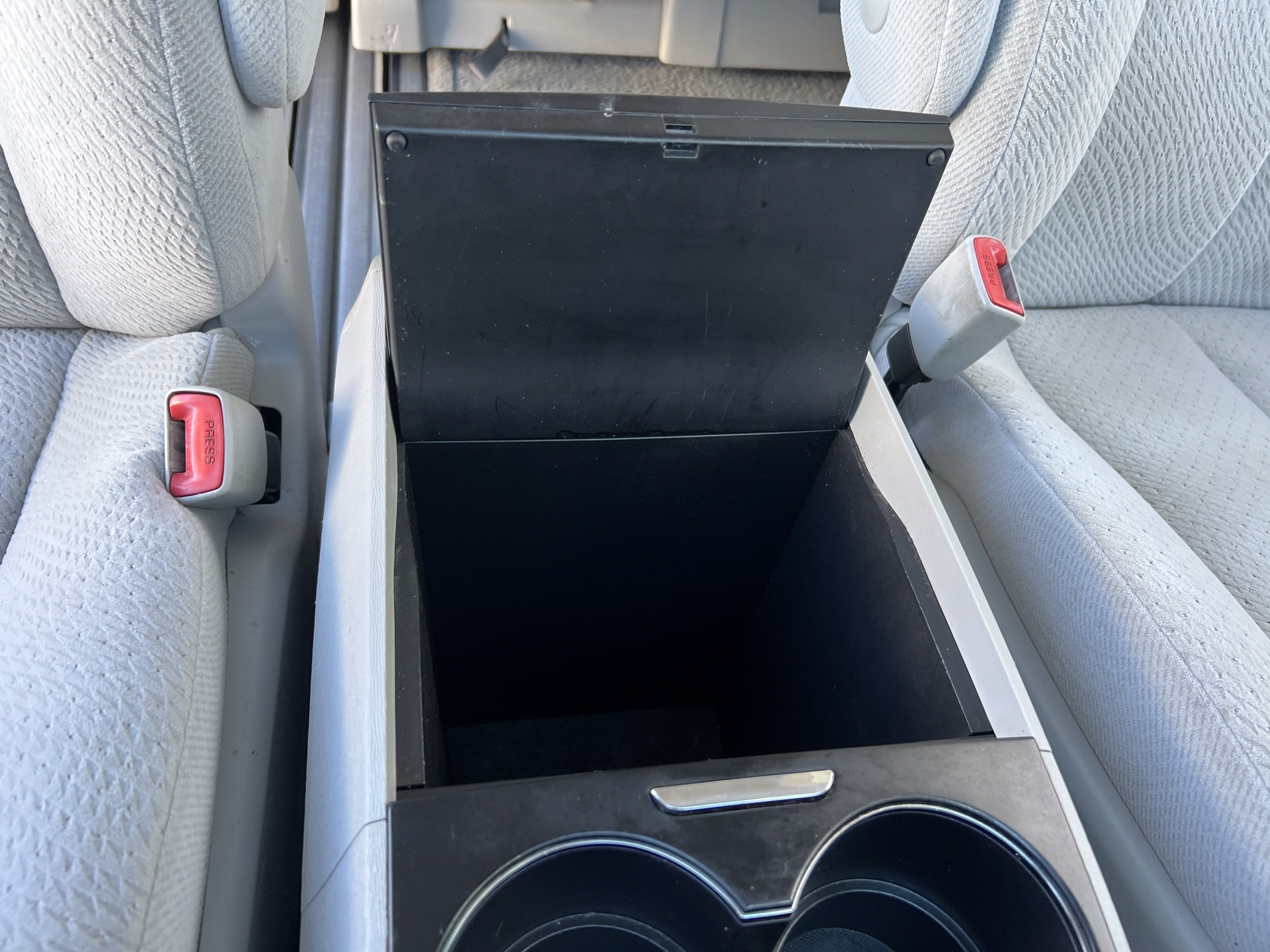 Used 2014 Toyota Sienna LE FWD image 20