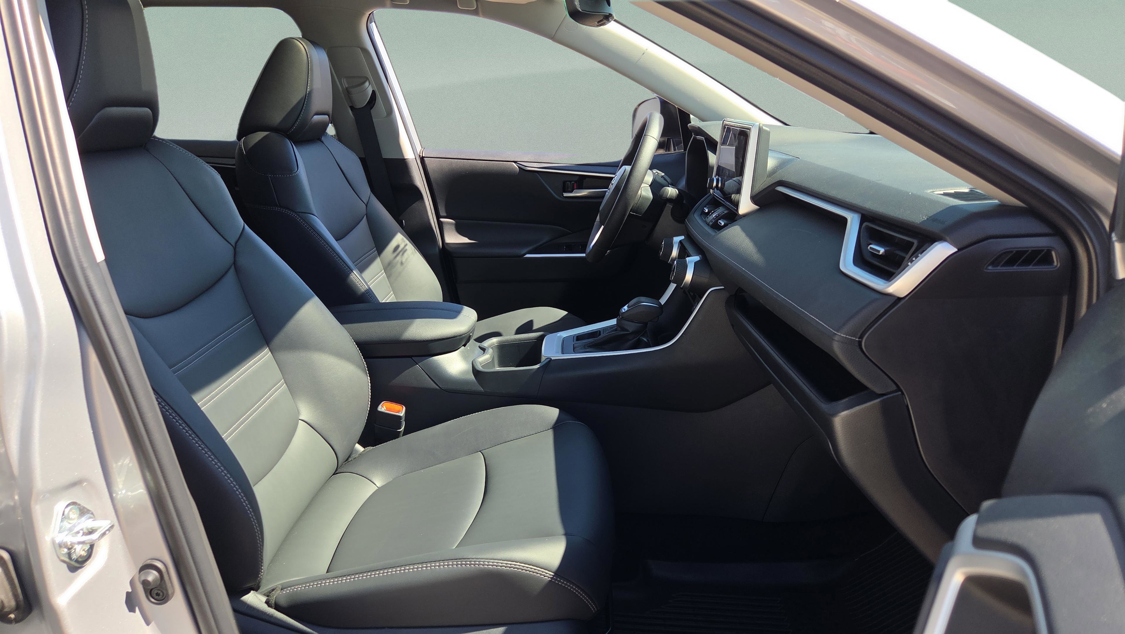 Certified 2025 Toyota RAV4 XLE Premium image 19