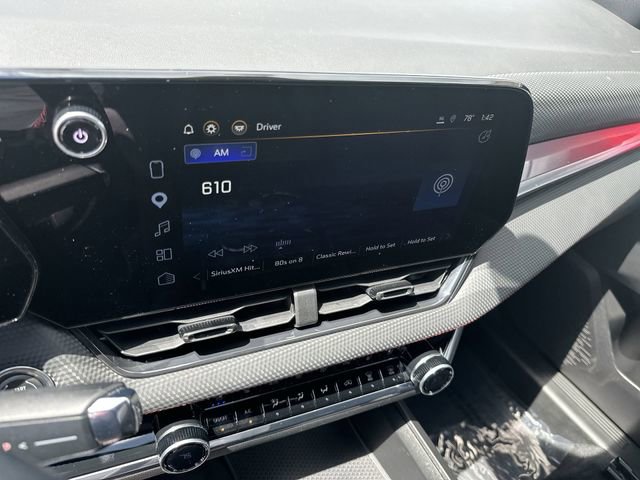 Used 2025 Chevrolet Equinox RS w/ Safety and Technology Package image 25