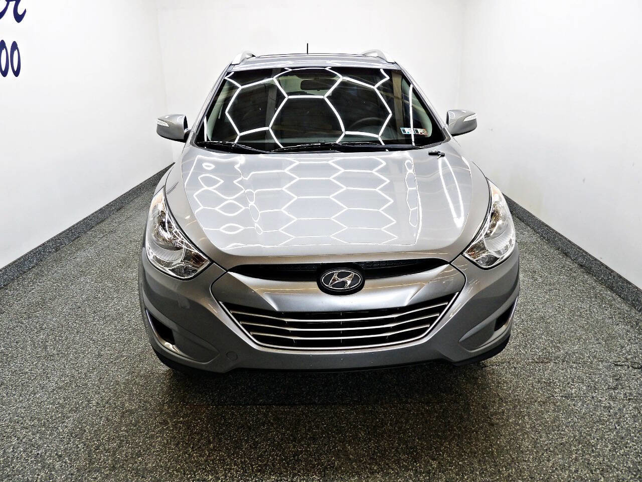 Used 2012 Hyundai Tucson GLS image 2