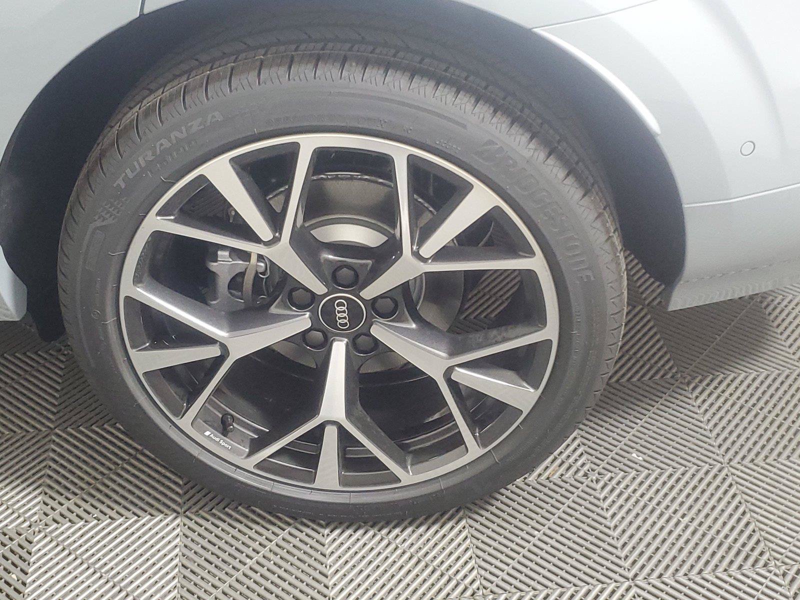New 2026 Audi Q3 quattro 2.0T AWD/4WD image 10
