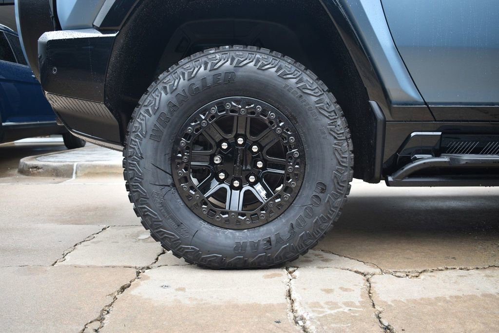 New 2024 GMC Hummer EV 3X w/ Omega Edition image 53