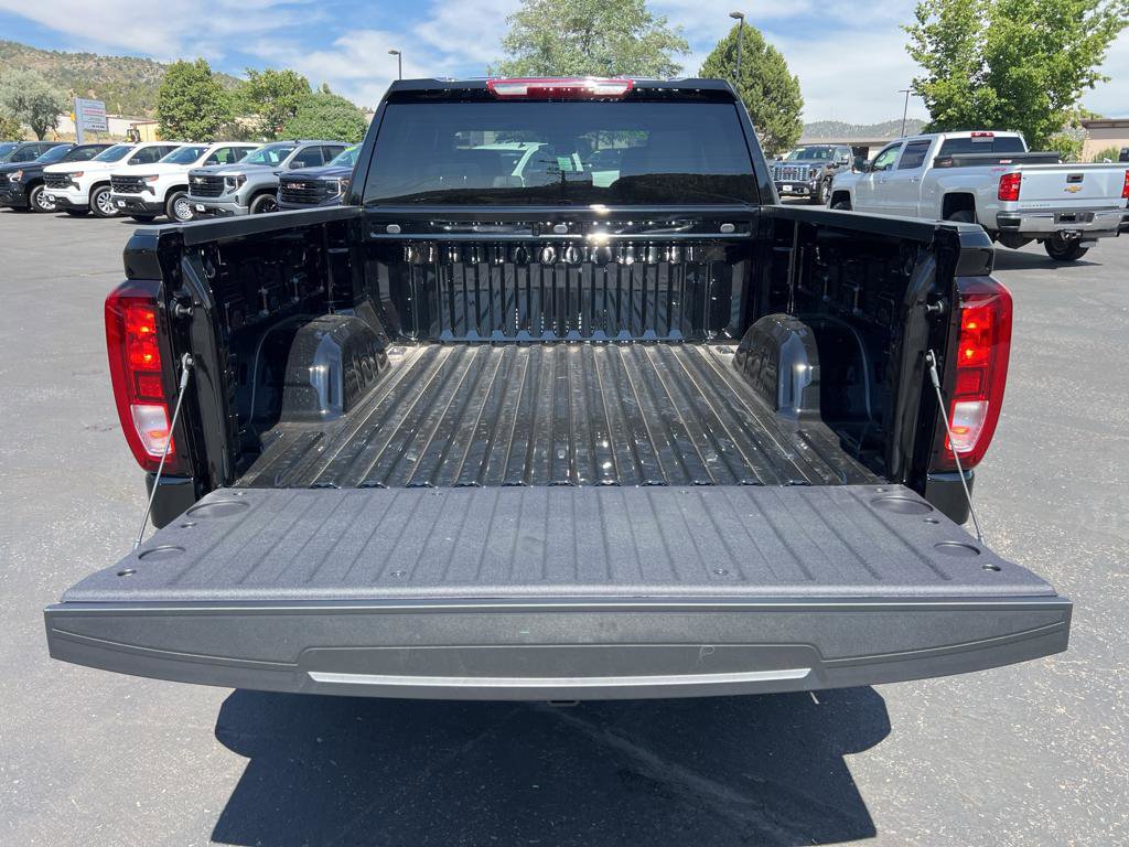 New 2026 GMC Sierra 1500 Pro w/ Pro Value Package image 9