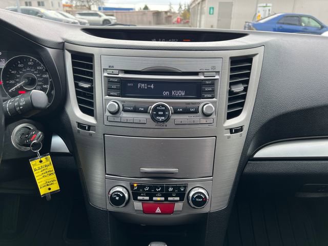 Used 2011 Subaru Outback 2.5i Premium image 25