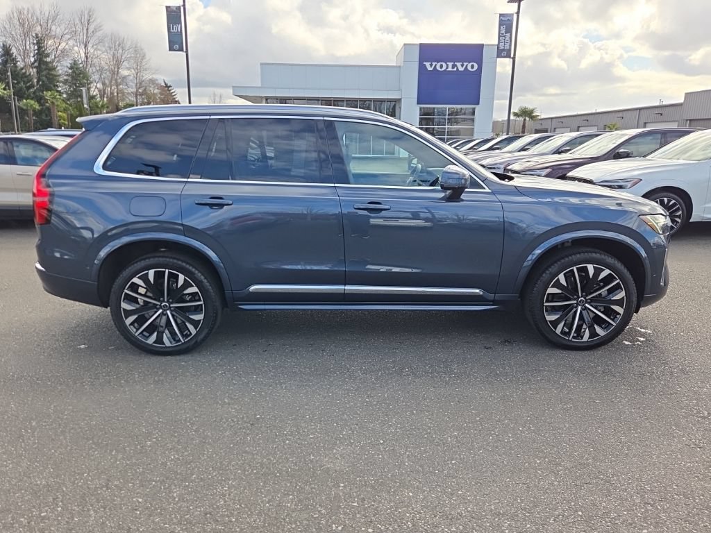 New 2026 Volvo XC90 B6 Plus w/ Protection Package Premier AWD/4WD image 9