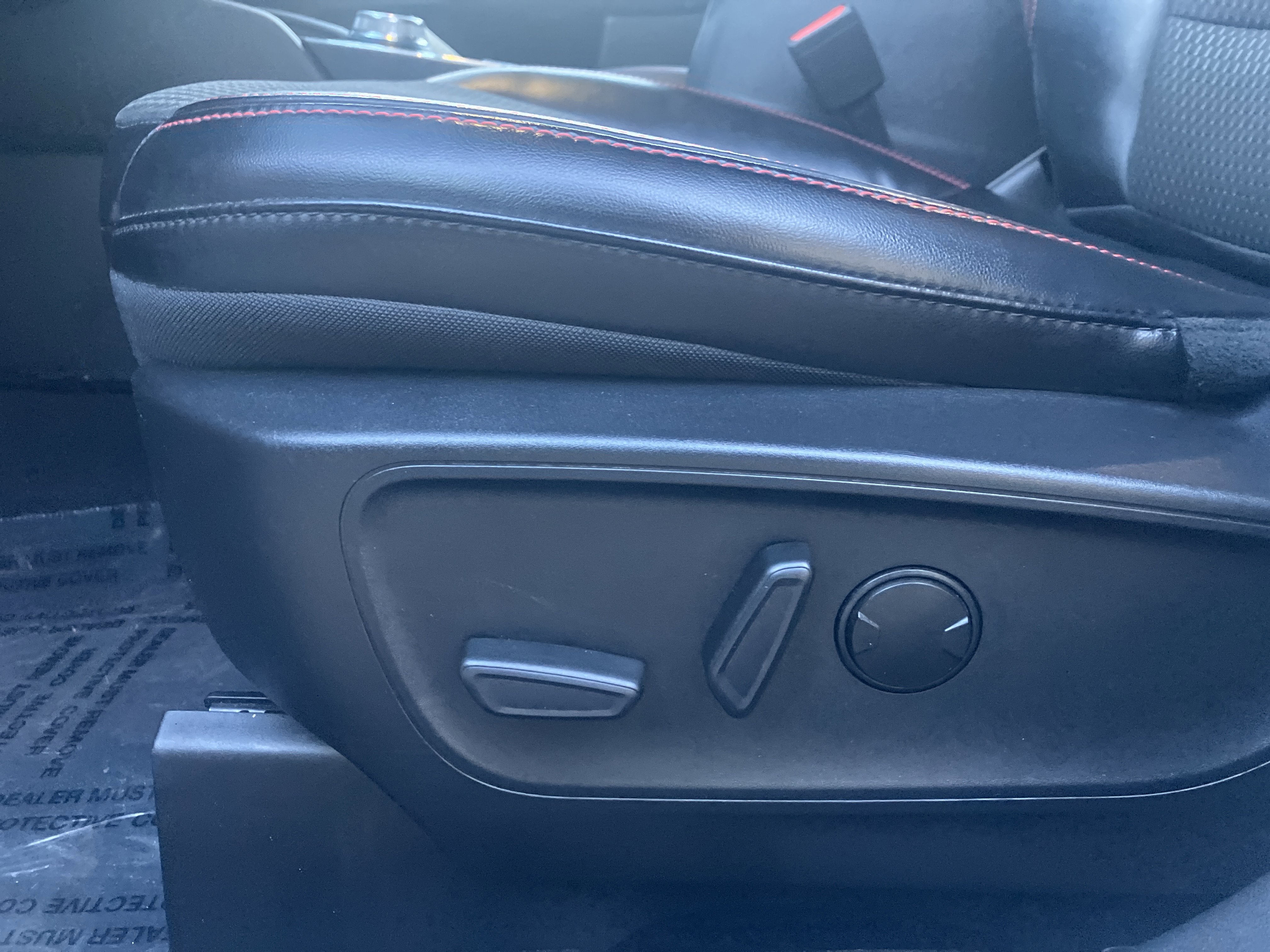 Used 2023 Ford Escape ST-Line image 19