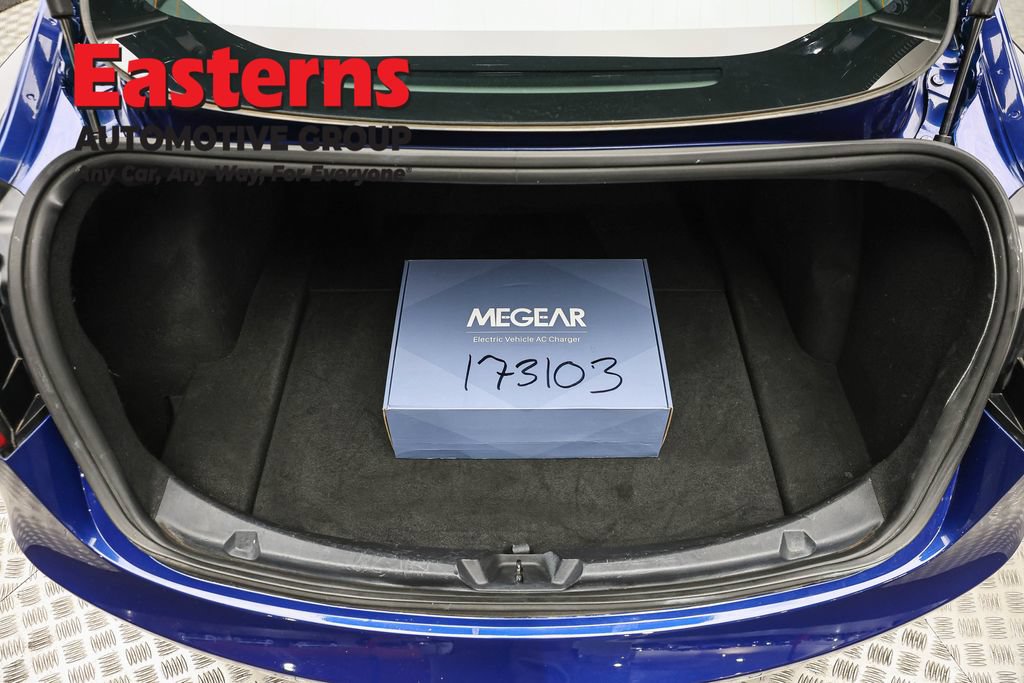 Used 2020 Tesla Model 3 Standard Range RWD image 8