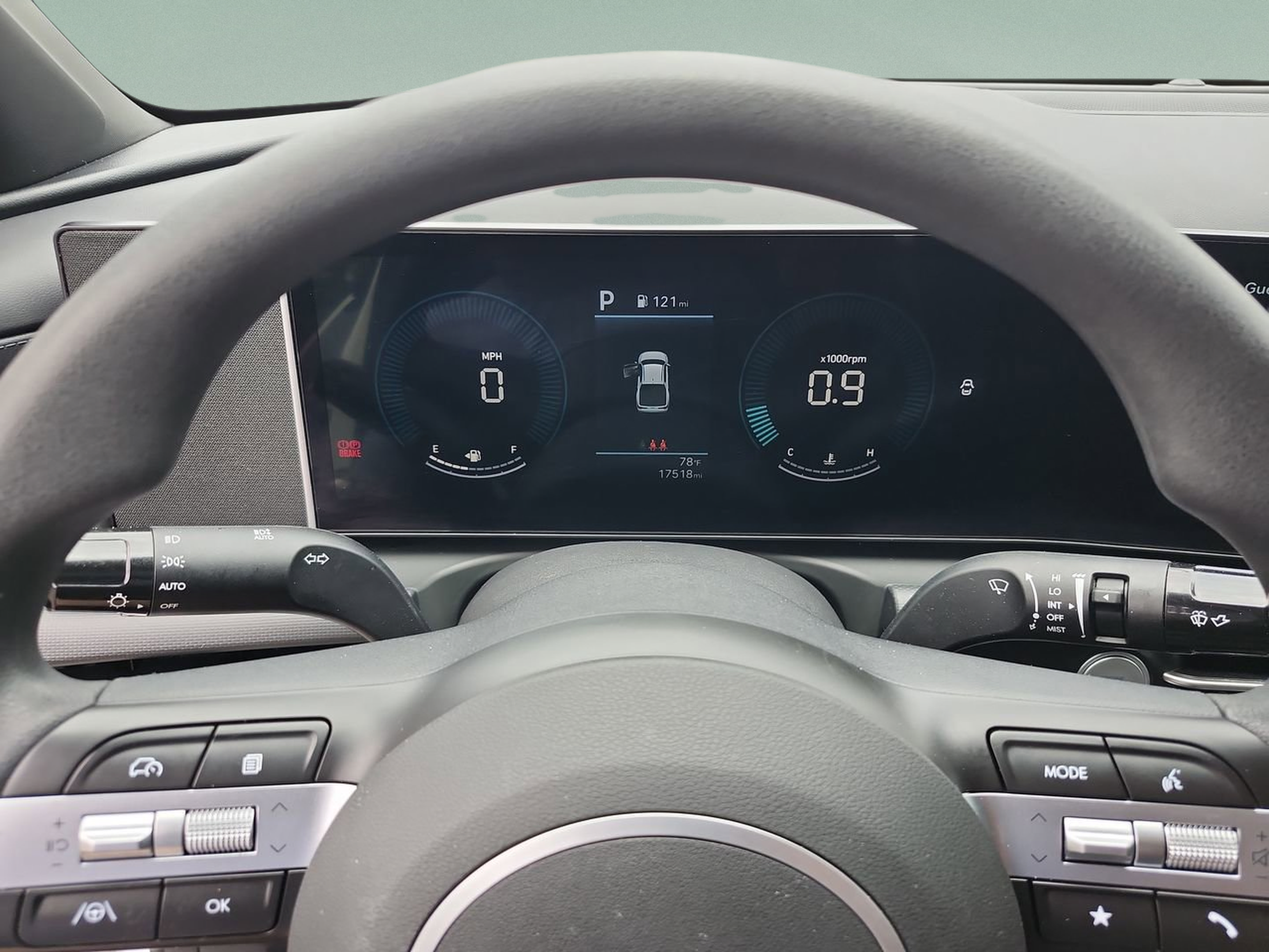 Certified 2025 Hyundai Santa Cruz SE FWD image 10