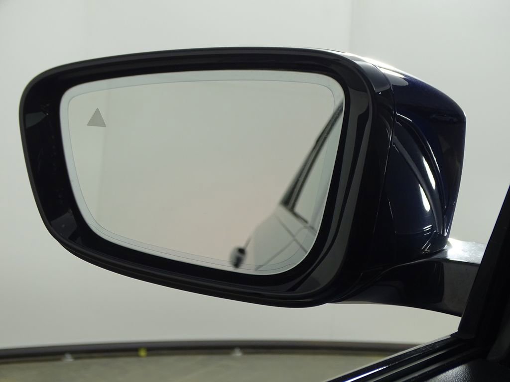 Used 2023 BMW 330i xDrive Sedan w/ M Sport Package image 45