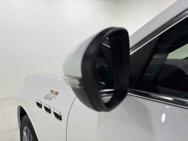 Used 2023 Maserati Grecale GT AWD/4WD image 9