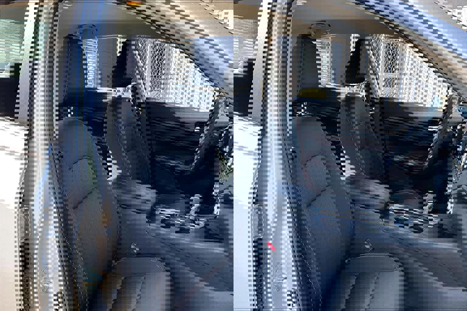 Used 2022 Nissan Pathfinder SV w/ Cargo Package image 9