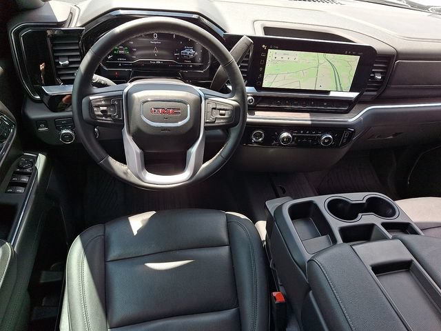 Used 2024 GMC Sierra 1500 SLT AWD/4WD image 11