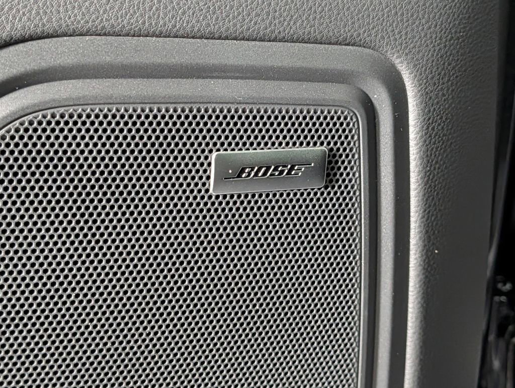 New 2026 Porsche Macan image 30