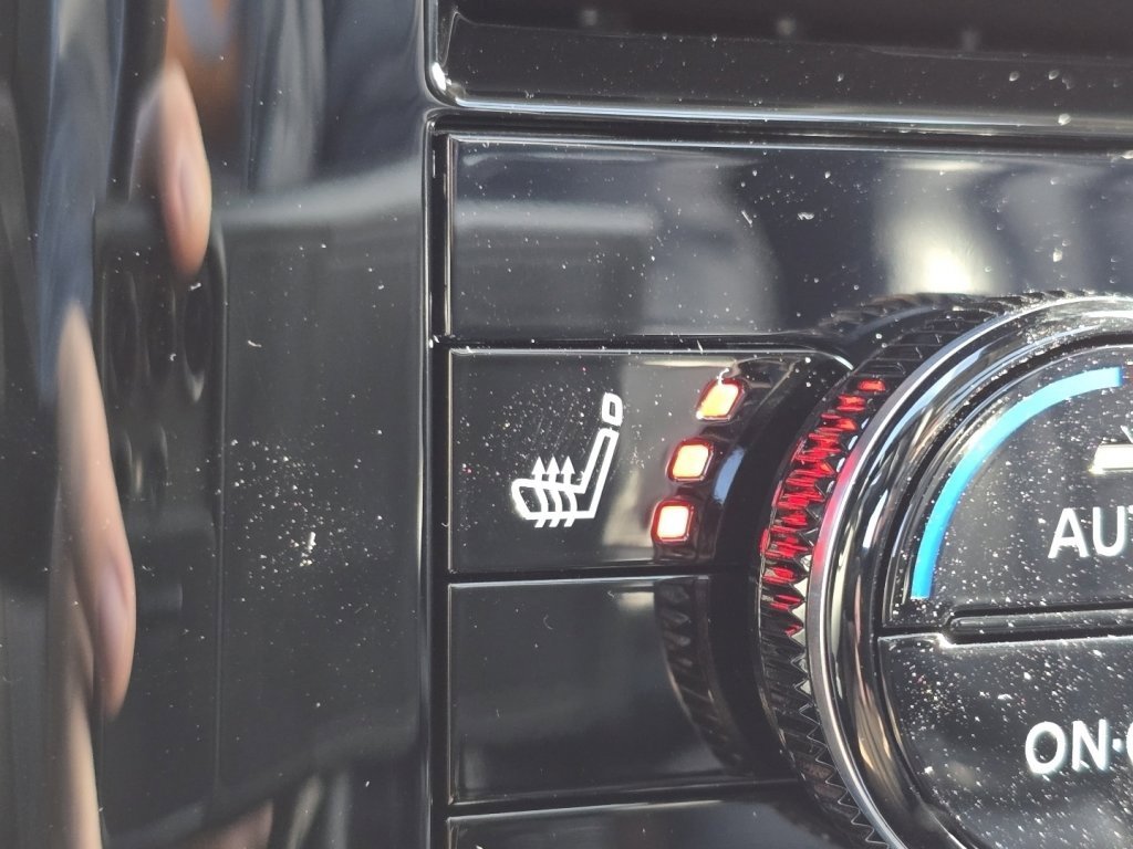 New 2026 Nissan Rogue Platinum image 5