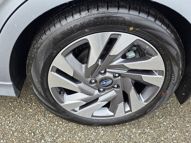 Used 2025 Subaru Legacy Limited image 6