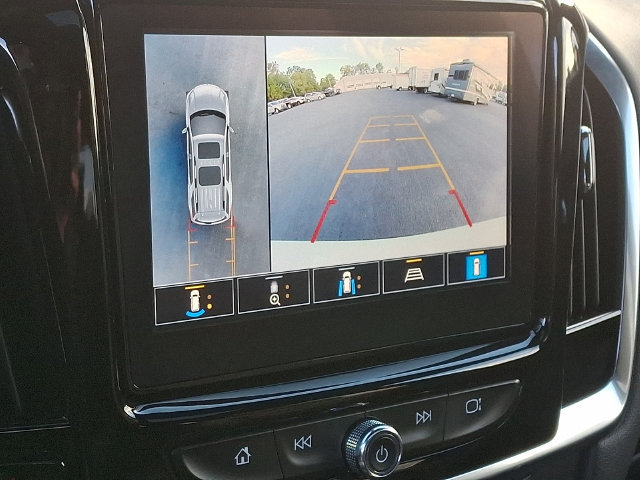 Used 2023 Chevrolet Traverse RS w/ LPO, Floor Liner Package AWD/4WD image 4