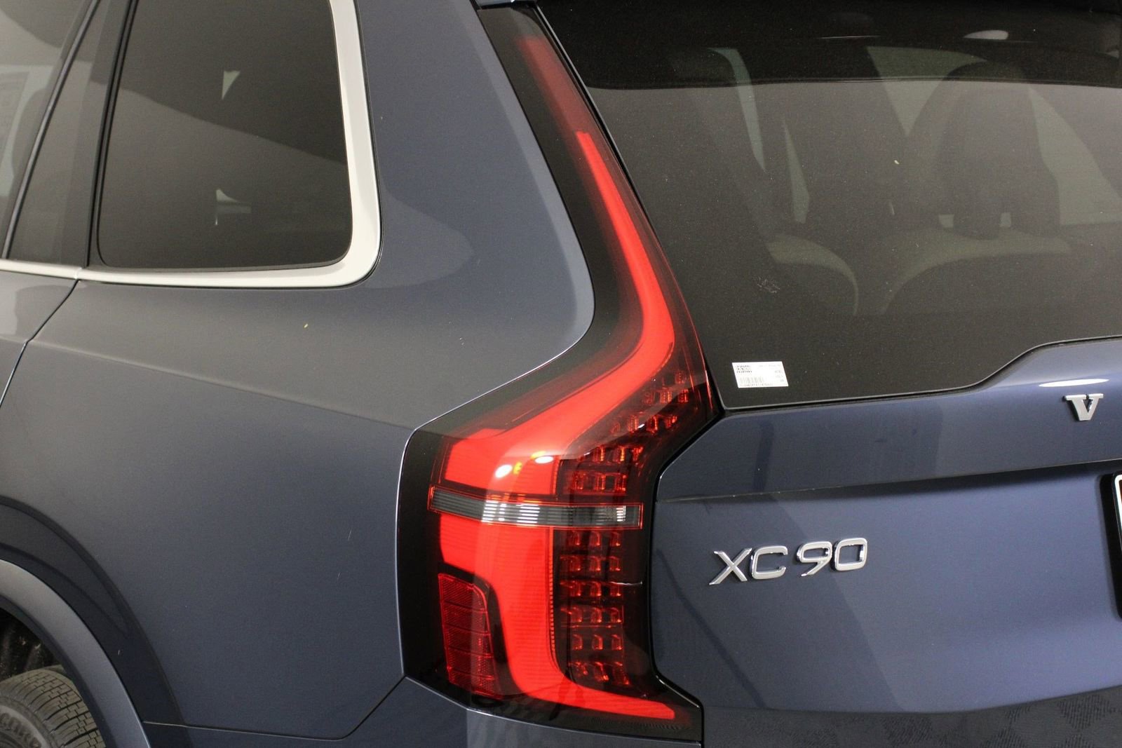 New 2026 Volvo XC90 T8 Ultra w/ Protection Package Premier image 15