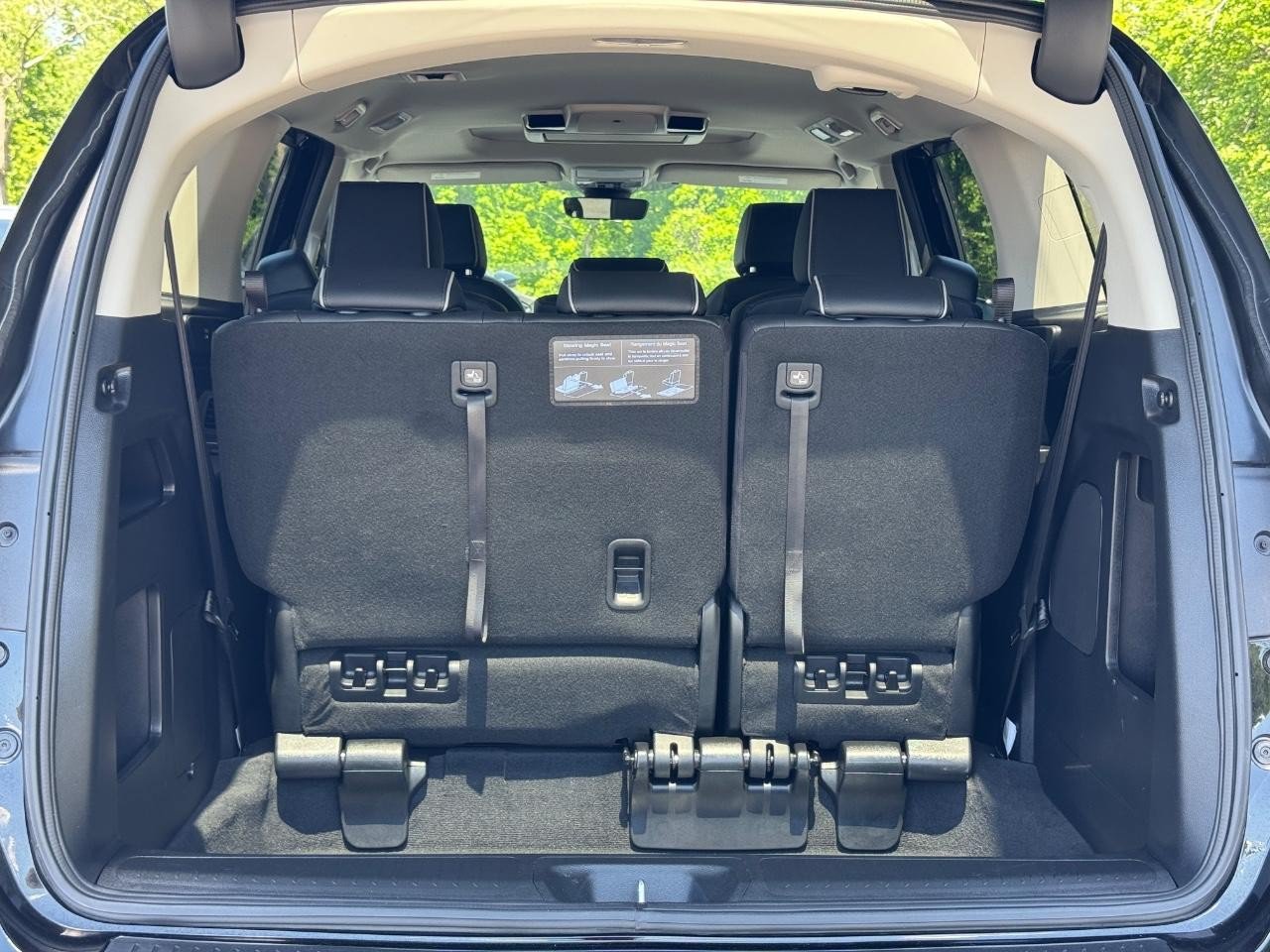 Certified 2026 Honda Odyssey Elite image 5