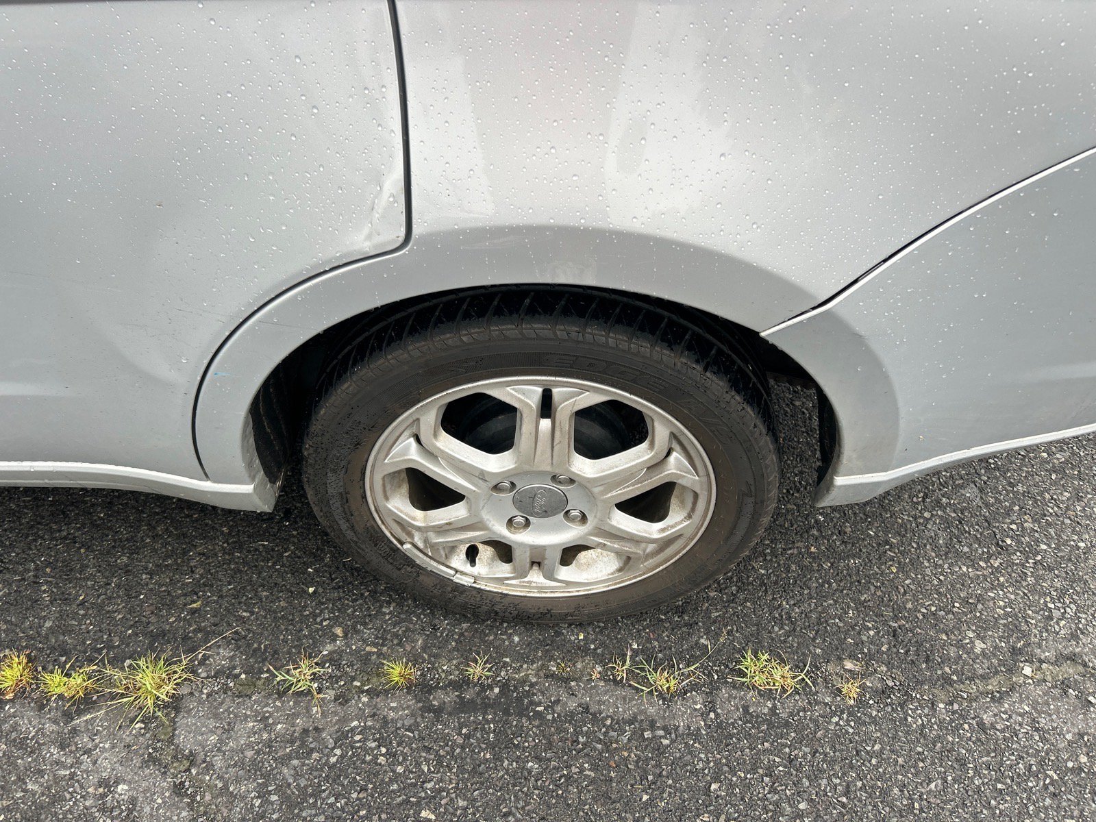 Used 2008 Ford Focus SES FWD image 10
