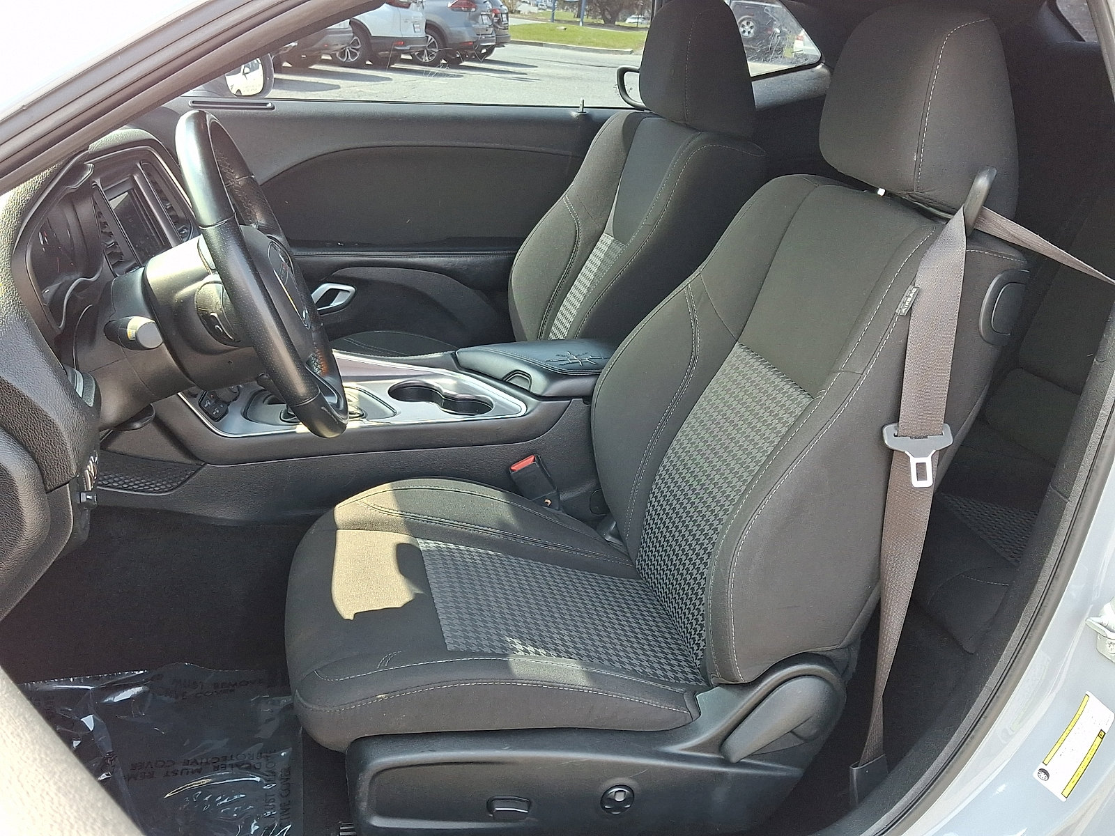 Used 2021 Dodge Challenger SXT w/ Blacktop Package image 14