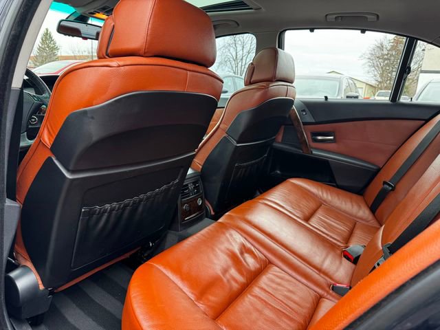 Used 2006 BMW 530xi Sedan image 16