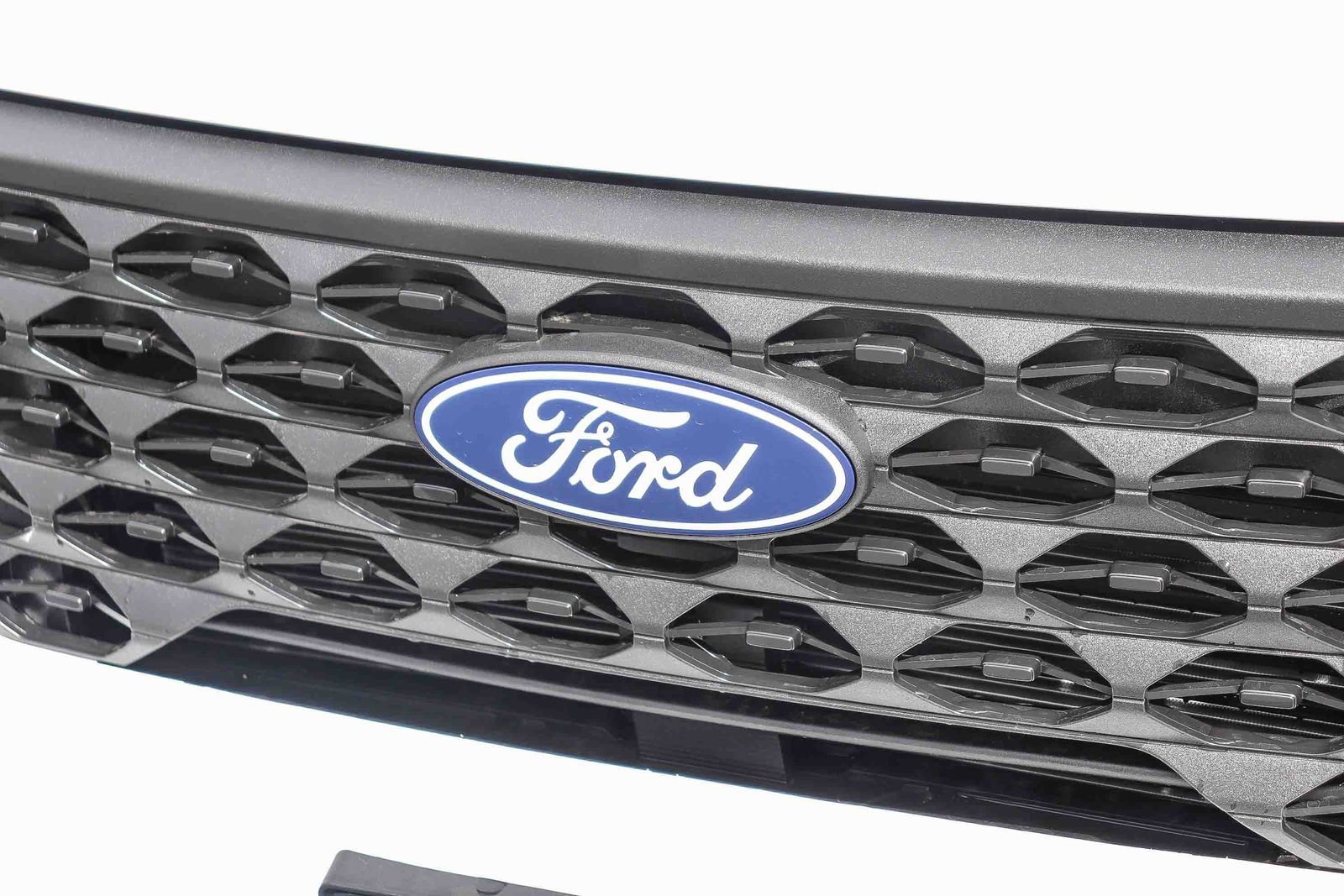 New 2026 Ford Maverick XLT w/ XLT Luxury Package FWD image 11
