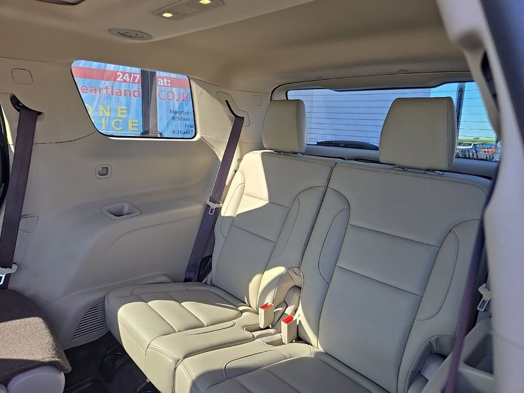 Used 2019 GMC Acadia Denali AWD/4WD image 95