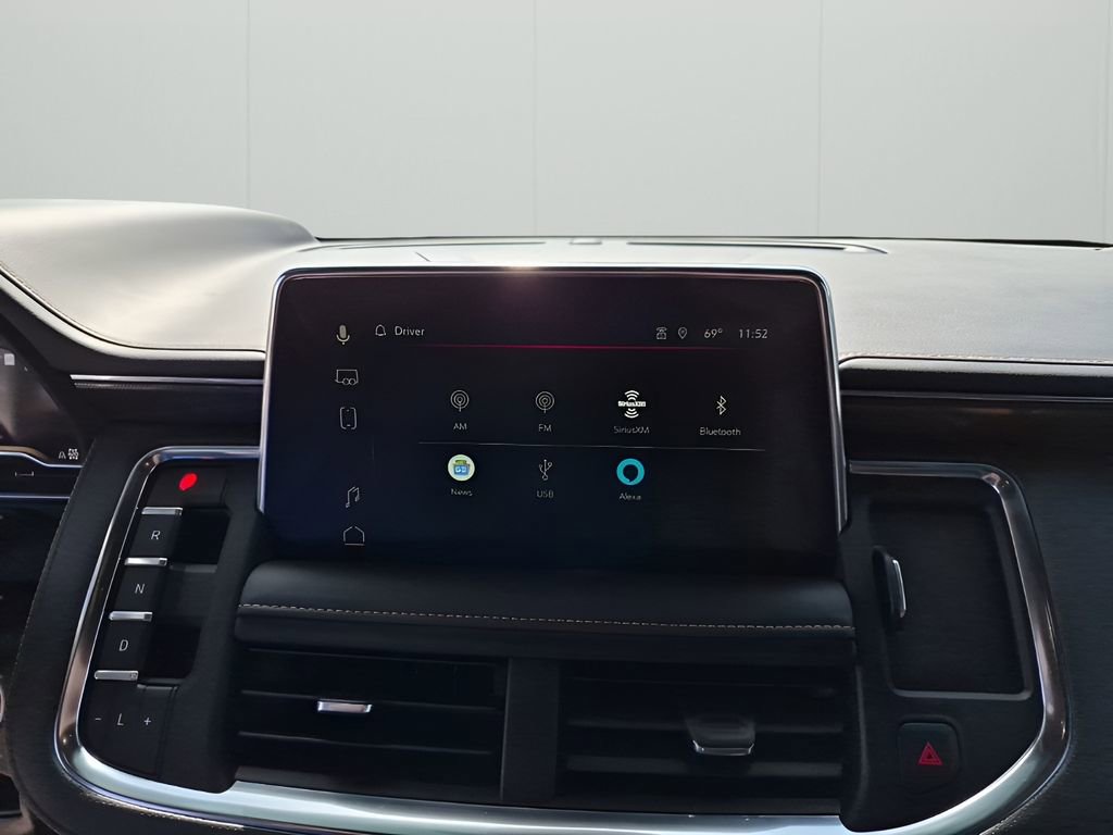 Used 2023 GMC Yukon XL AT4 w/ AT4 Premium Package image 40