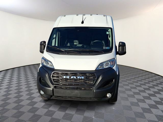 Used 2025 RAM ProMaster 2500 w/ Convenience Group FWD image 2