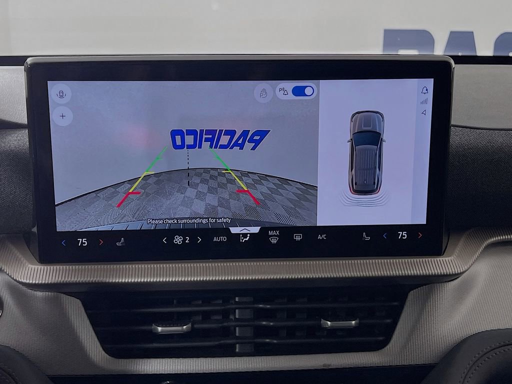 Used 2025 Ford Explorer Active image 20