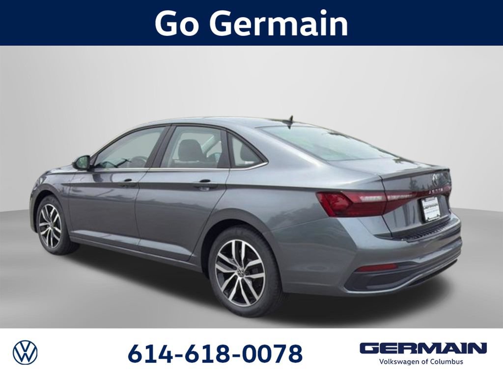 New 2026 Volkswagen Jetta SE FWD image 8